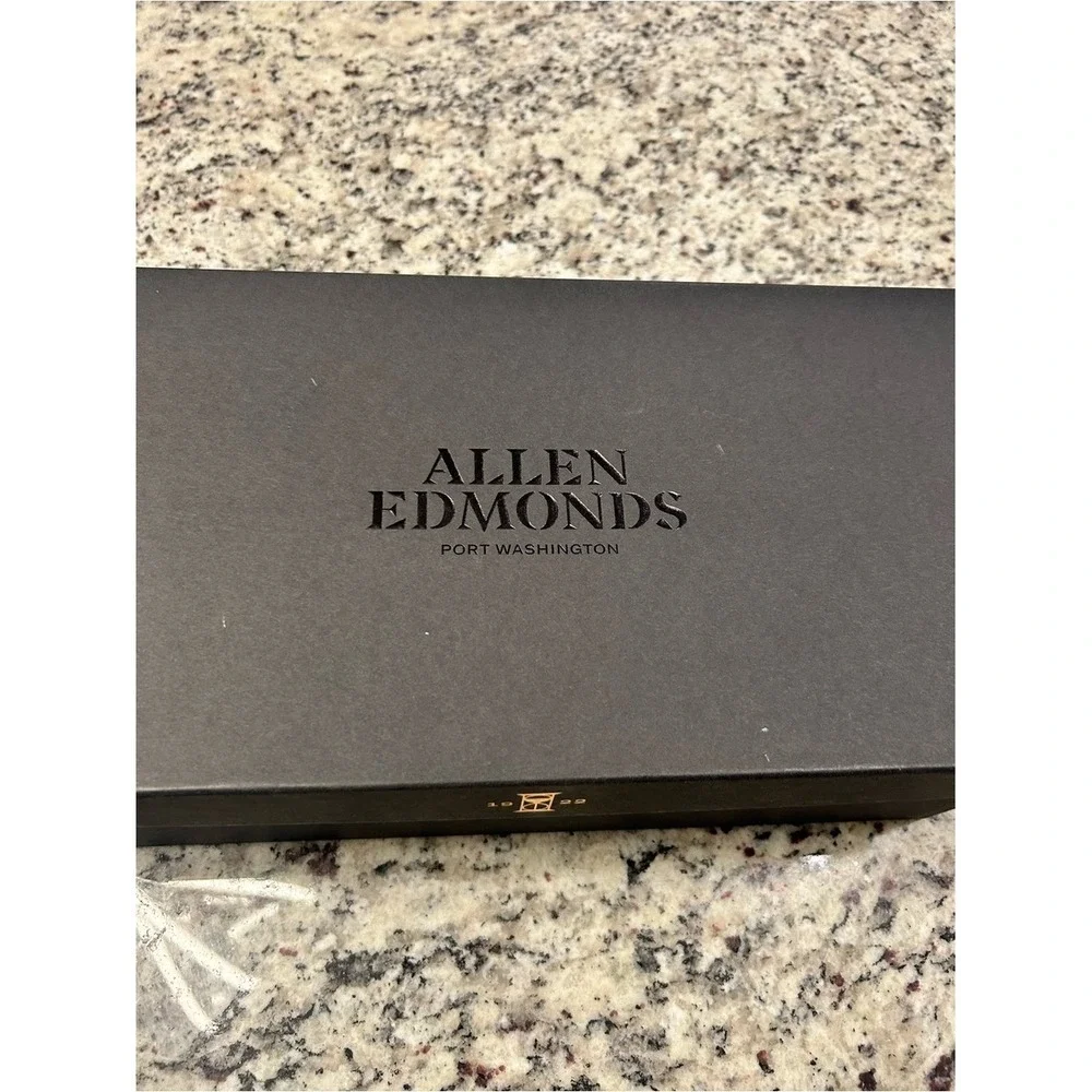 Allen Edmonds Freeport Weatherproof Penny Loafers Men's‎ Black Leather Lug 8.5